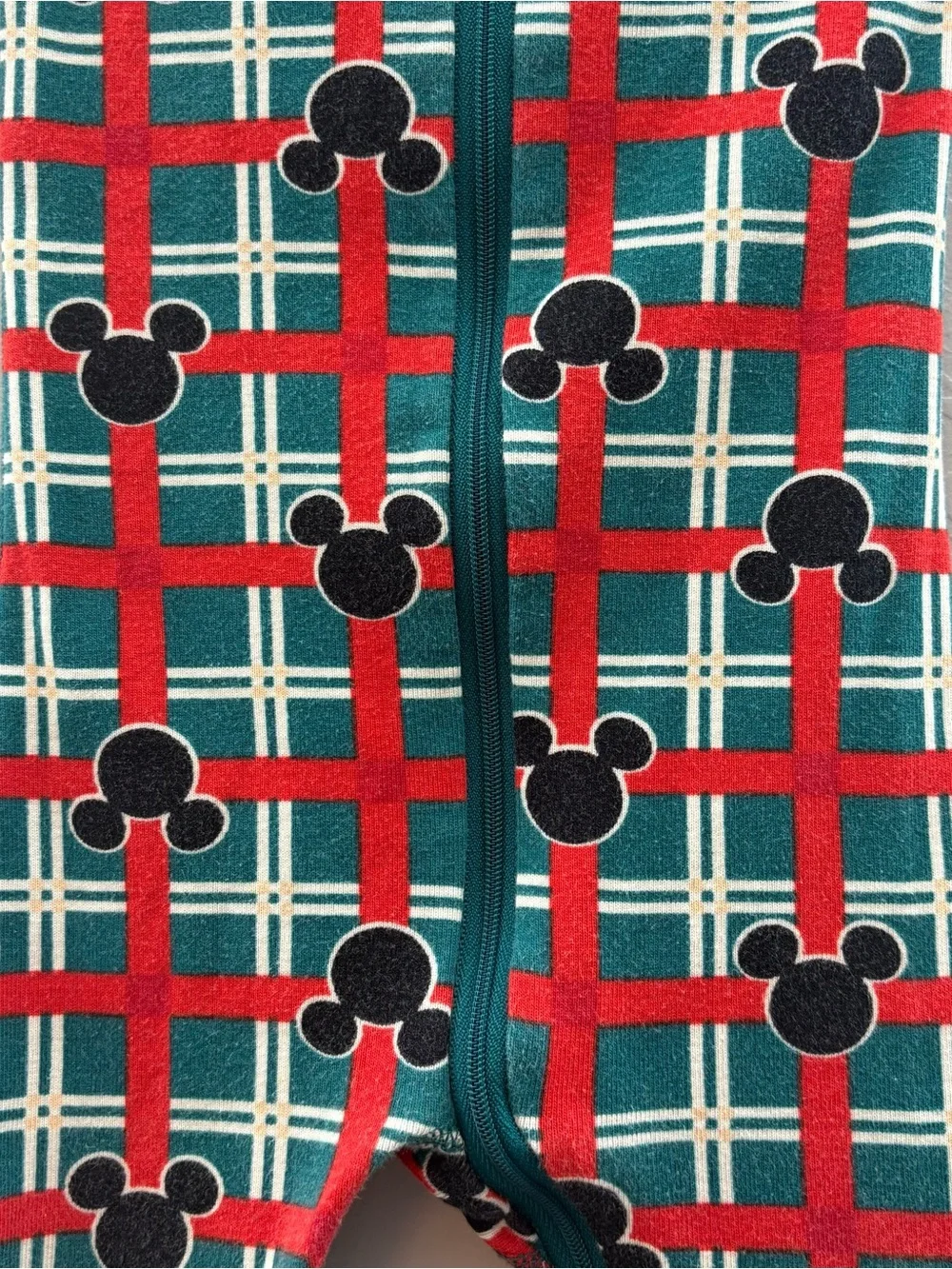 Hanna andersson disney mickey holiday christmas plaid baby sleeper 75 cm 12-18